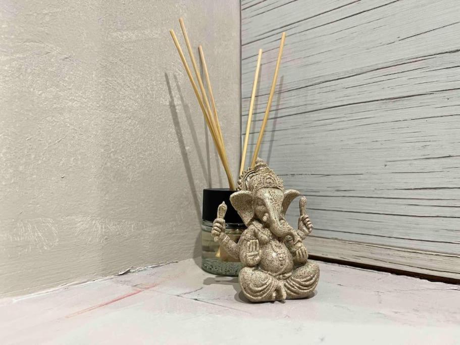 Boho 2 Bdr Luxury Meets The East Appartement Athene Buitenkant foto