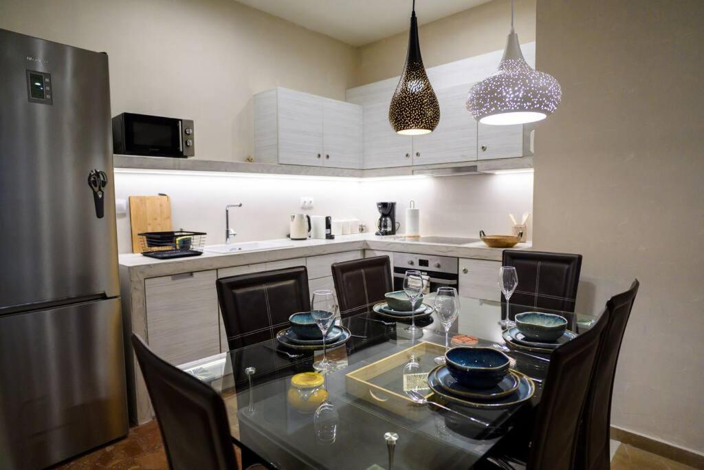 Boho 2 Bdr Luxury Meets The East Appartement Athene Buitenkant foto